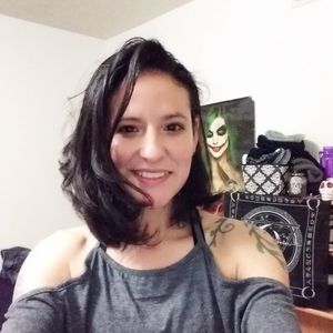 Meet your Posher, Valerie